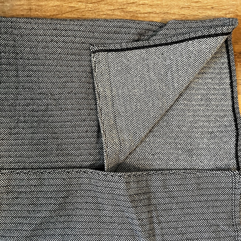 Lululemon Vinyasa Scarf (Rulu) - Picture 5 of 6